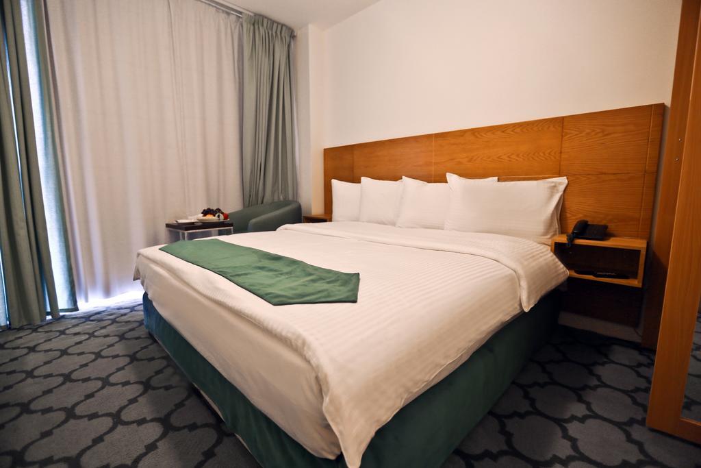 Khuttar Apartment Аман Екстериор снимка
