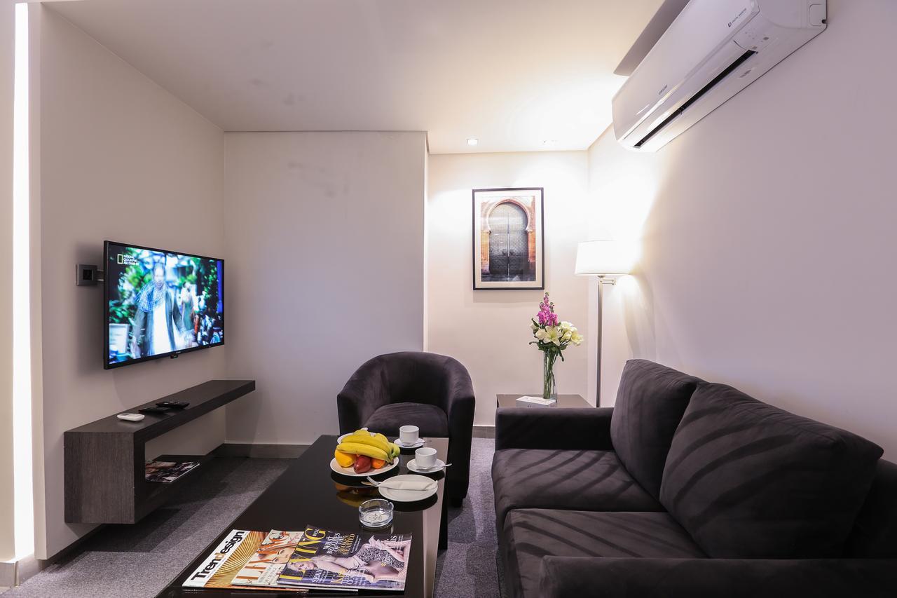 Khuttar Apartment Аман Екстериор снимка