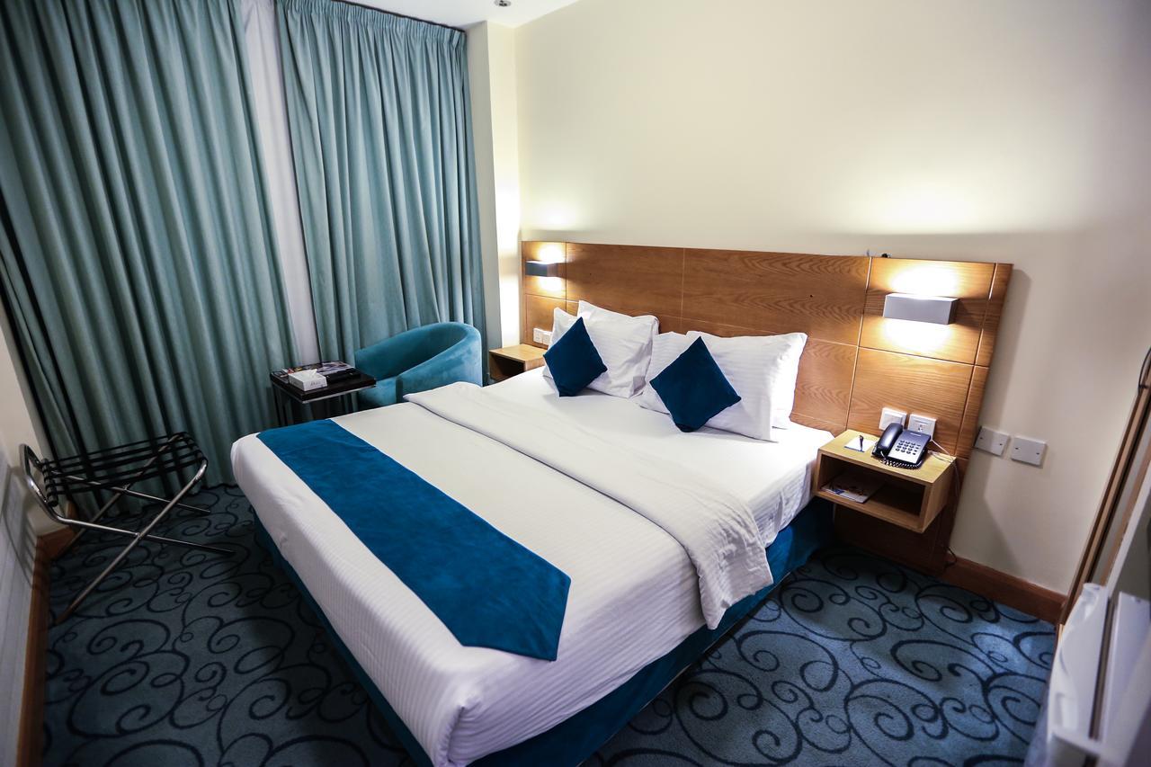 Khuttar Apartment Аман Екстериор снимка