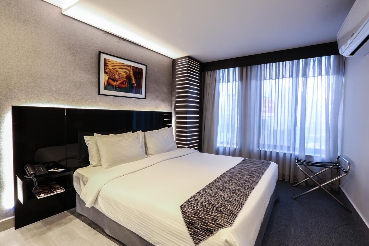 Khuttar Apartment Аман Екстериор снимка
